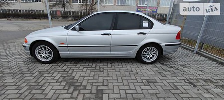 BMW 318 1999  випуску Запоріжжя з двигуном 0 л  седан механіка за 5500 долл. 