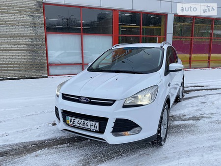 Ford Kuga 2013  випуску Дніпро з двигуном 2 л дизель позашляховик автомат за 16500 долл. 