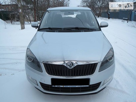 Skoda Fabia 2014  випуску Донецьк з двигуном 1.4 л  хэтчбек механіка за 6900 долл. 