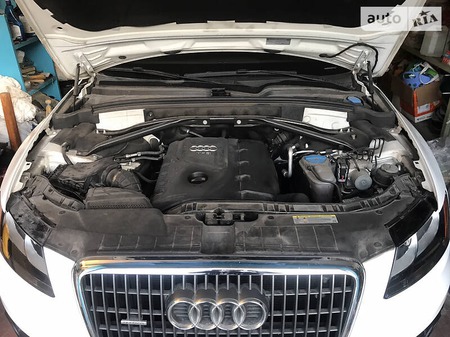 Audi Q5 2011  випуску Дніпро з двигуном 2 л бензин позашляховик автомат за 17200 долл. 