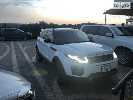 Land Rover Range Rover Supercharged 2016  випуску Миколаїв з двигуном 2 л бензин позашляховик автомат за 28800 долл. 