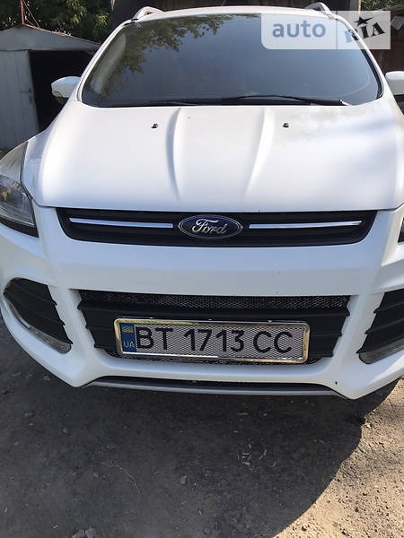 Ford Kuga 2015  випуску Херсон з двигуном 2 л дизель позашляховик механіка за 16900 долл. 