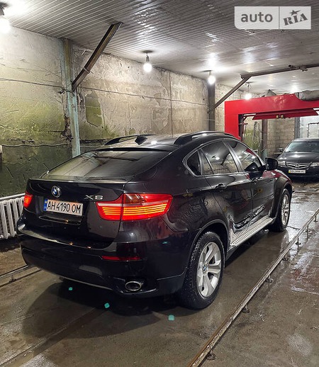 BMW X6 2008  випуску Луганськ з двигуном 3 л бензин позашляховик автомат за 21500 долл. 