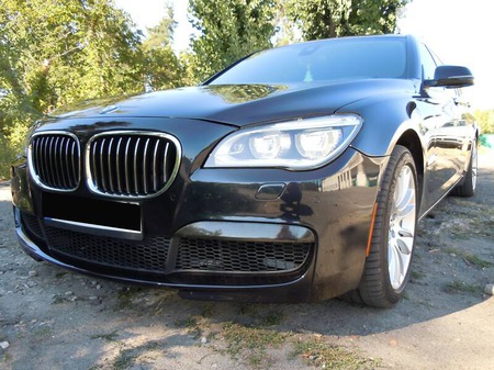 BMW 740 2014  випуску Луганськ з двигуном 3 л бензин седан автомат за 45000 долл. 