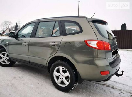 Hyundai Santa Fe 2007  випуску Луцьк з двигуном 2.2 л дизель позашляховик автомат за 10650 долл. 