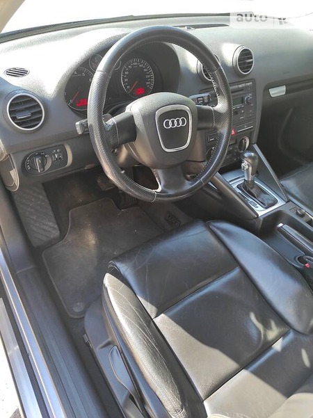 Audi A3 Sportback 2005  випуску Дніпро з двигуном 2 л бензин  автомат за 7500 долл. 