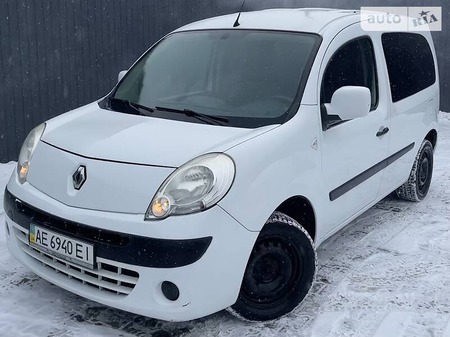 Renault Kangoo 2009  випуску Дніпро з двигуном 1.5 л дизель мінівен механіка за 5800 долл. 