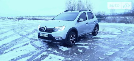 Renault Sandero 2019  випуску Київ з двигуном 1.5 л дизель хэтчбек механіка за 12600 долл. 