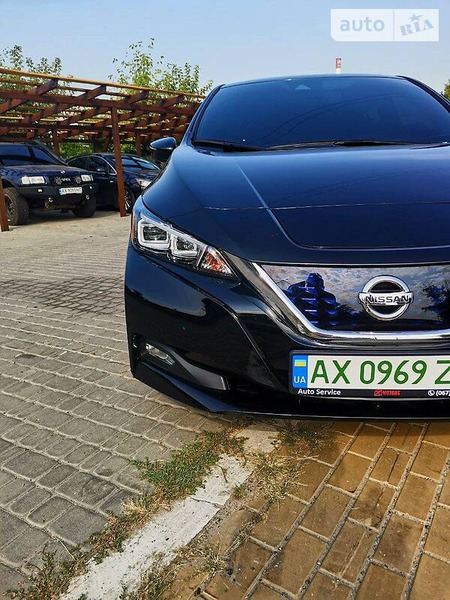 Nissan Leaf 2018  випуску Харків з двигуном 0 л електро хэтчбек автомат за 25500 долл. 