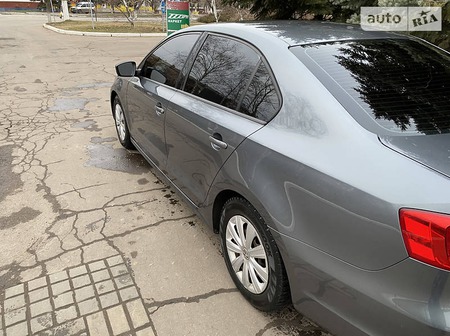 Volkswagen Jetta 2012  выпуска Донецк с двигателем 2 л бензин седан автомат за 9500 долл. 