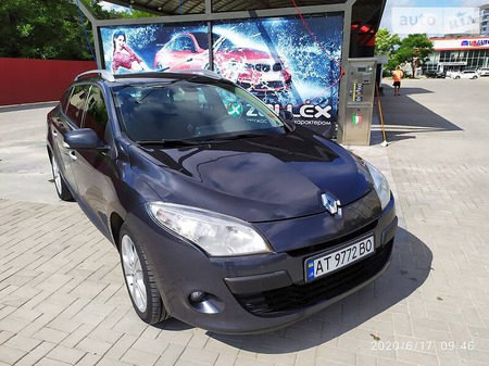 Renault Megane 2011  випуску Херсон з двигуном 1.5 л дизель універсал автомат за 7000 долл. 