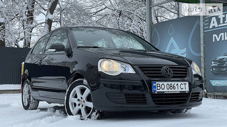 Volkswagen Polo 2007  выпуска Тернополь с двигателем 1.2 л бензин хэтчбек механика за 4650 долл. 