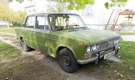 Lada 2103 1975  випуску Київ з двигуном 0 л  седан механіка за 700 долл. 