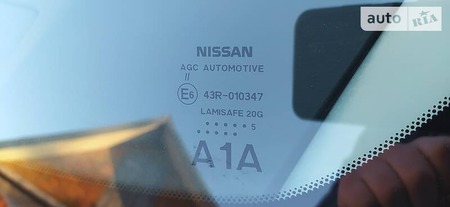 Nissan Sentra 2015  випуску Харків з двигуном 1.6 л бензин седан механіка за 11800 долл. 