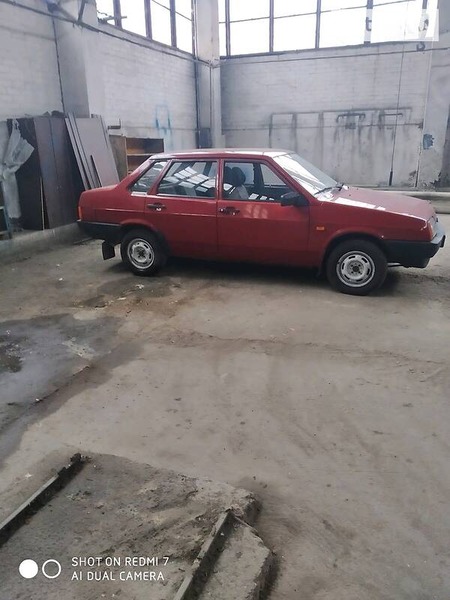 Lada 21099 2006  випуску Херсон з двигуном 1.5 л бензин седан механіка за 2999 долл. 