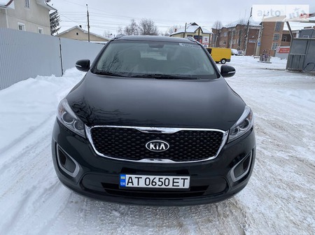 KIA Sorento 2017  випуску Івано-Франківськ з двигуном 2.4 л бензин позашляховик автомат за 18300 долл. 