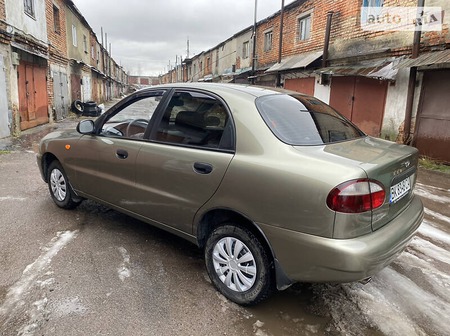 Daewoo Lanos 2006  випуску Рівне з двигуном 1.5 л дизель седан механіка за 3600 долл. 