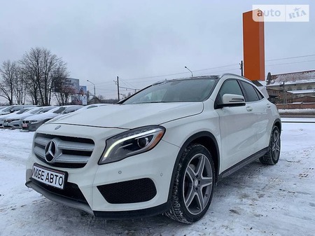 Mercedes-Benz GLA 250 2014  випуску Львів з двигуном 0 л бензин позашляховик автомат за 23200 долл. 