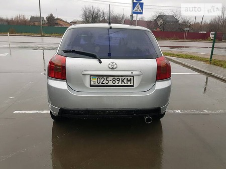 Toyota Corolla 2004  випуску Житомир з двигуном 2 л дизель хэтчбек механіка за 4500 долл. 