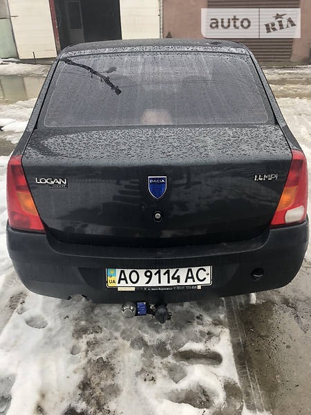 Dacia Logan 2007  випуску Ужгород з двигуном 1.4 л бензин седан механіка за 4300 долл. 