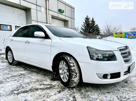Geely Emgrand 8 2014  випуску Дніпро з двигуном 2.4 л  седан автомат за 6950 долл. 