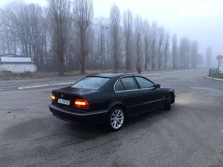 BMW 520 1998  випуску Чернігів з двигуном 2 л бензин седан механіка за 3800 долл. 