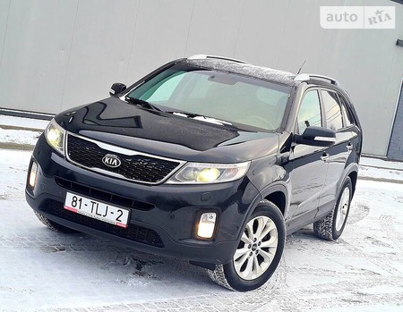 KIA Sorento 2013  випуску Івано-Франківськ з двигуном 0 л дизель позашляховик механіка за 16450 долл. 