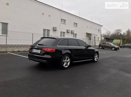 Audi A4 Limousine 2013  випуску Ужгород з двигуном 2 л дизель універсал автомат за 12000 долл. 