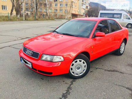 Audi A4 Limousine 1997  випуску Ужгород з двигуном 1.9 л дизель седан механіка за 5200 долл. 