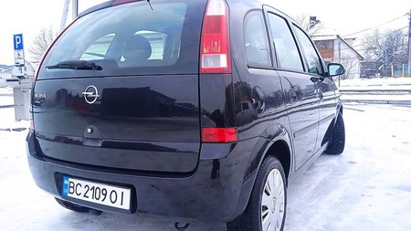Opel Meriva 2005  выпуска Львов с двигателем 1.4 л бензин минивэн механика за 4550 долл. 