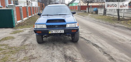 Subaru Leone 1986  випуску Київ з двигуном 2 л  універсал механіка за 3000 долл. 