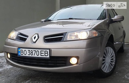 Renault Megane 2009  випуску Тернопіль з двигуном 1.6 л бензин універсал механіка за 6300 долл. 