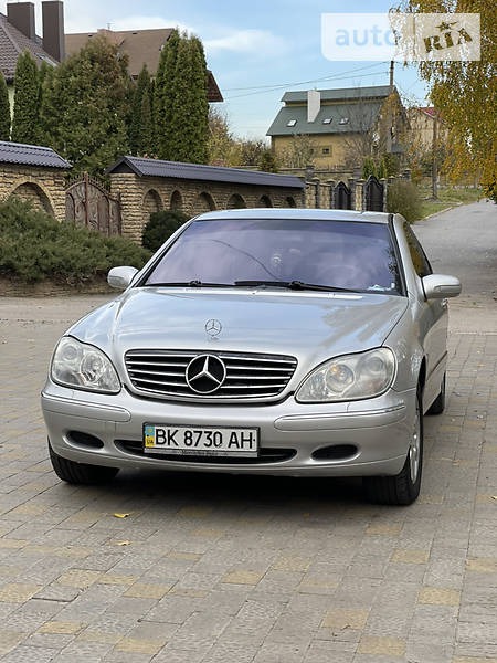 Mercedes-Benz S 430 2001  випуску Рівне з двигуном 0 л  седан автомат за 7500 долл. 