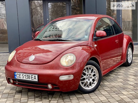 Volkswagen Beetle 1998  випуску Івано-Франківськ з двигуном 2 л бензин хэтчбек механіка за 4350 долл. 