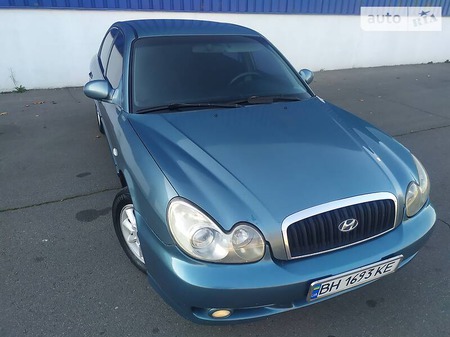 Hyundai Sonata 2003  випуску Одеса з двигуном 2 л  седан механіка за 3950 долл. 