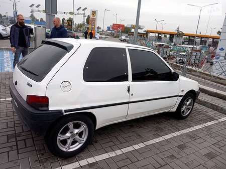 Peugeot 106 1995  випуску Житомир з двигуном 0 л дизель хэтчбек механіка за 2450 долл. 