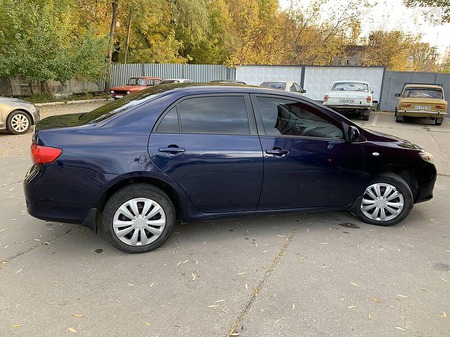 Toyota Corolla 2008  випуску Харків з двигуном 1.6 л бензин седан  за 6500 долл. 