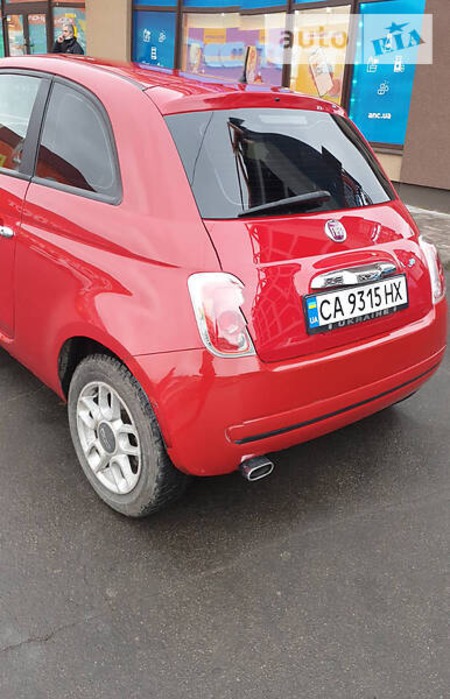 Fiat 500 2013  випуску Київ з двигуном 1.4 л бензин купе  за 7200 долл. 