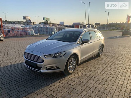 Ford Mondeo 2017  випуску Львів з двигуном 2 л дизель універсал автомат за 11950 євро 