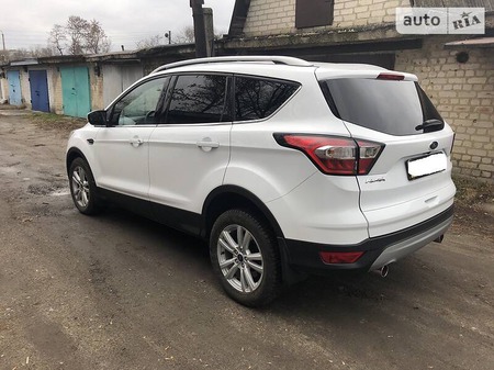 Ford Kuga 2018  випуску Донецьк з двигуном 1.5 л дизель позашляховик автомат за 22000 долл. 