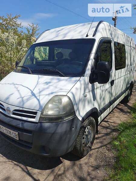 Nissan Interstar 2006  випуску Ужгород з двигуном 2.5 л дизель мінівен механіка за 8500 долл. 