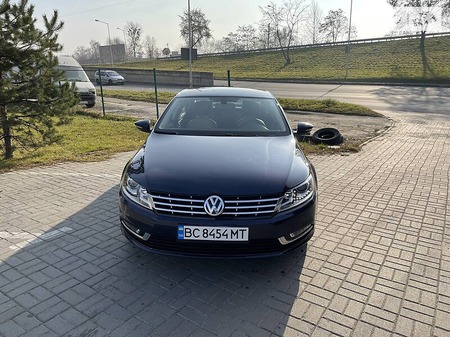 Volkswagen CC 2012  випуску Львів з двигуном 2 л бензин седан автомат за 11500 долл. 