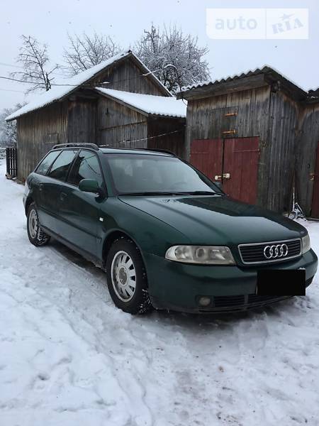 Audi A4 Limousine 2000  випуску Львів з двигуном 1.9 л дизель універсал механіка за 4700 долл. 