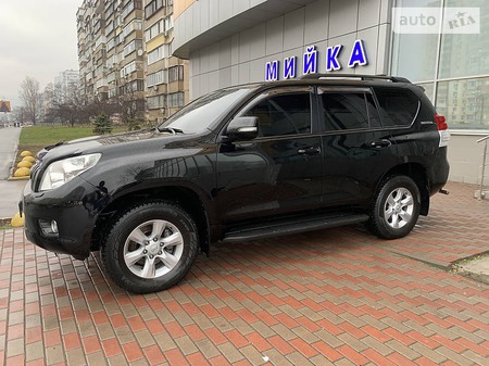 Toyota Land Cruiser Prado 2012  выпуска Киев с двигателем 2.7 л  внедорожник автомат за 24500 долл. 