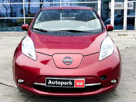 Nissan Leaf 2011  випуску Харків з двигуном 0 л електро хэтчбек автомат за 6990 долл. 