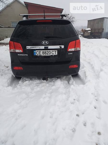 KIA Sorento 2010  випуску Чернівці з двигуном 2.2 л дизель позашляховик автомат за 14800 долл. 