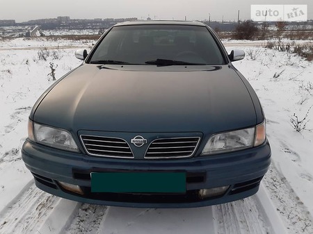 Nissan Maxima 1995  випуску Донецьк з двигуном 2 л бензин седан механіка за 3500 долл. 