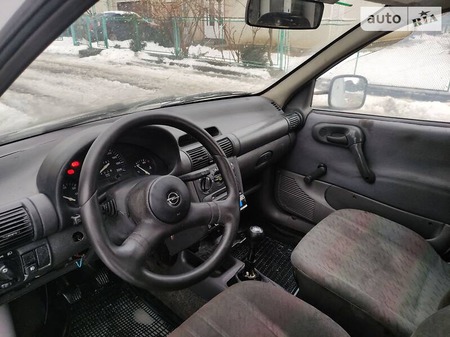 Opel Combo Life 1996  випуску Івано-Франківськ з двигуном 1.7 л дизель мінівен механіка за 1700 долл. 