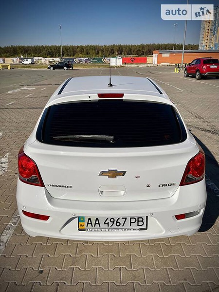 Chevrolet Cruze 2012  випуску Київ з двигуном 1.6 л бензин хэтчбек механіка за 8300 долл. 