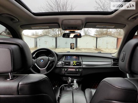 BMW X5 2011  випуску Запоріжжя з двигуном 3 л бензин позашляховик автомат за 15000 долл. 